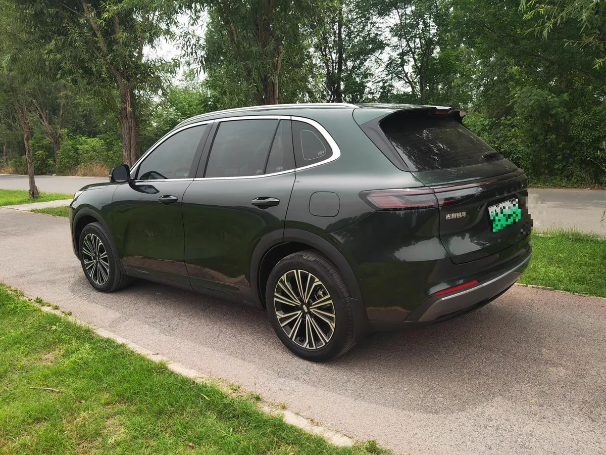 GEELY GALAXY STARSHIP EM-I МАКСИМАЛЬНАЯ 2025