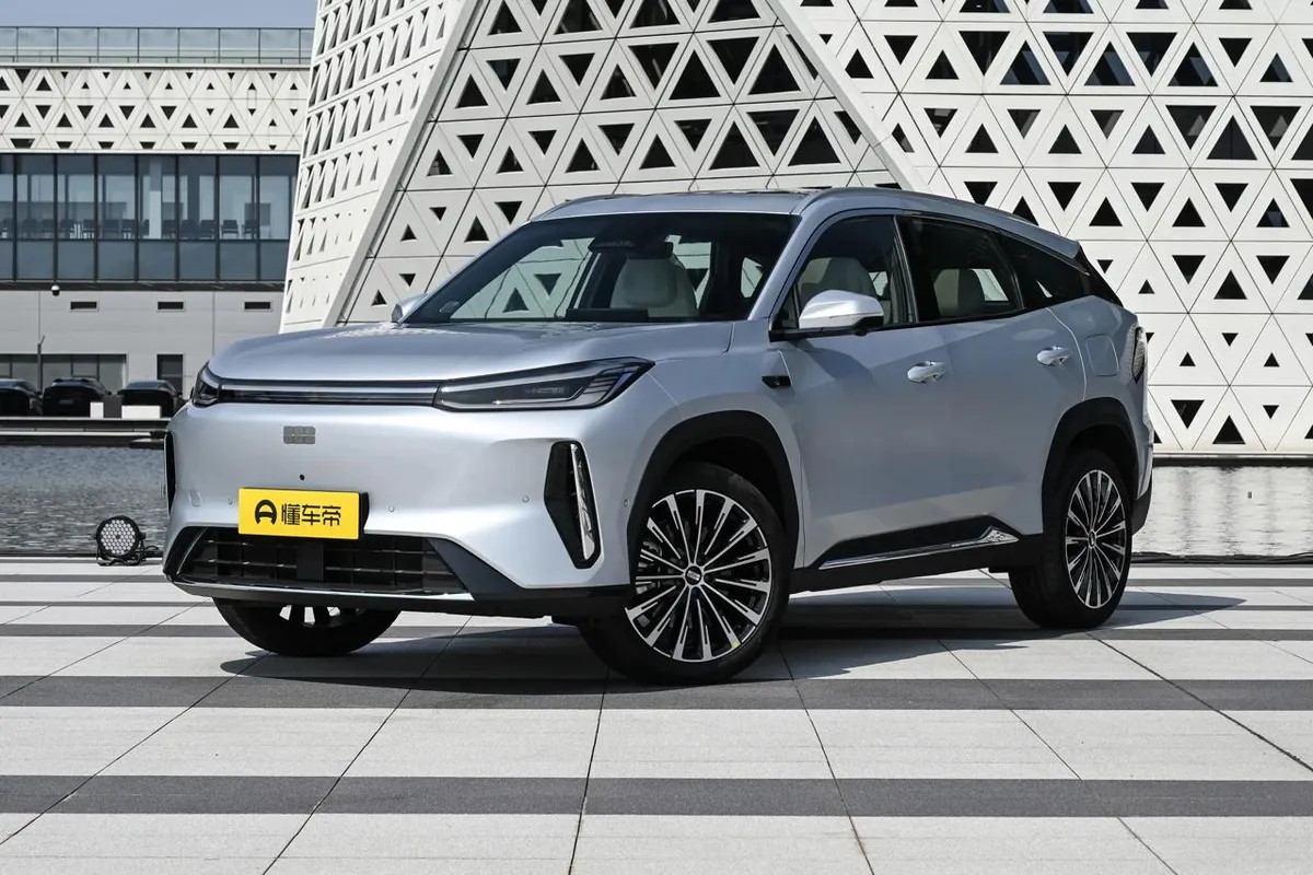GEELY GALAXY M7 МАКСИМАЛЬНАЯ 2026