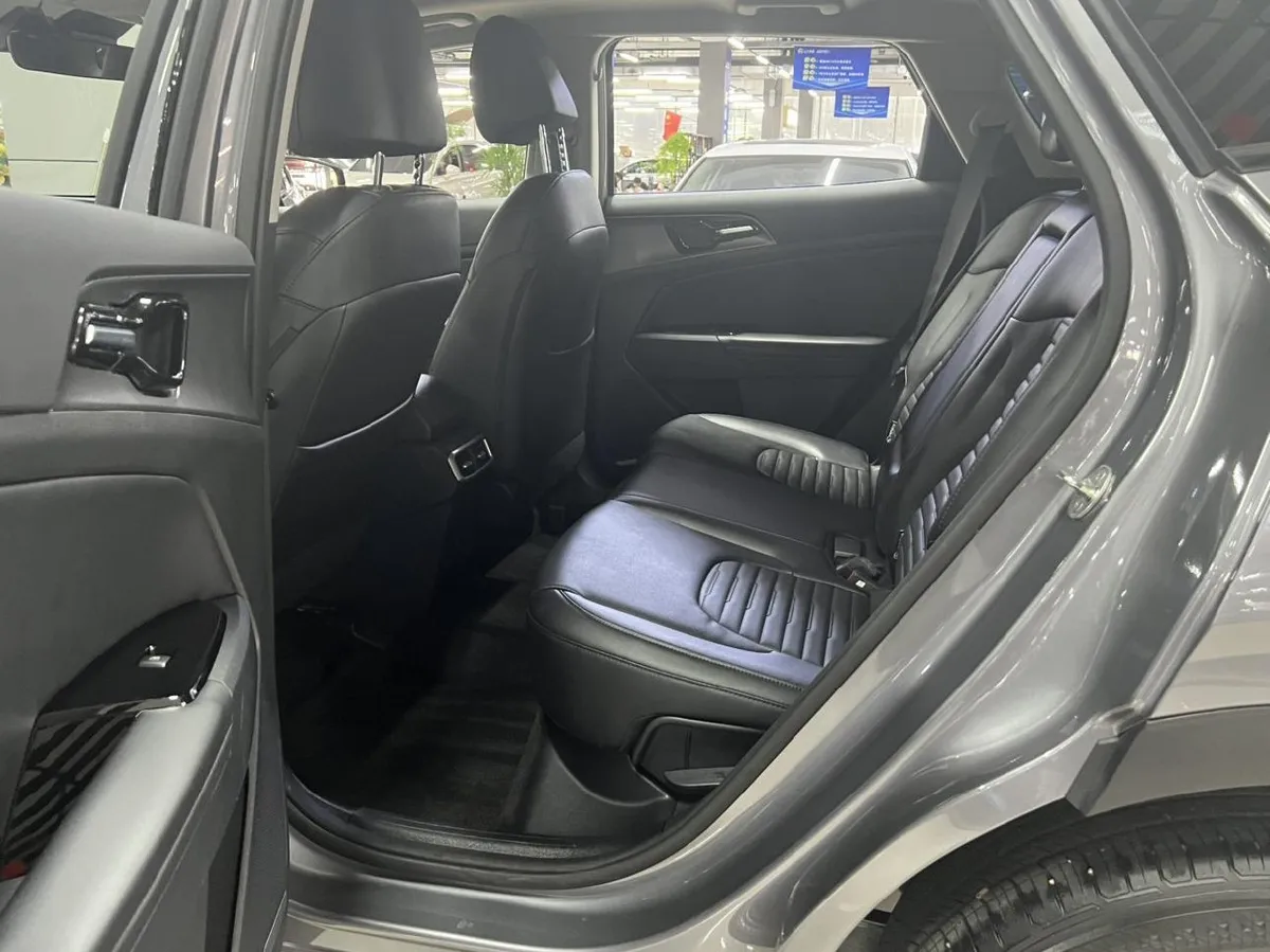 KIA SPORTAGE PREMIUM 2024