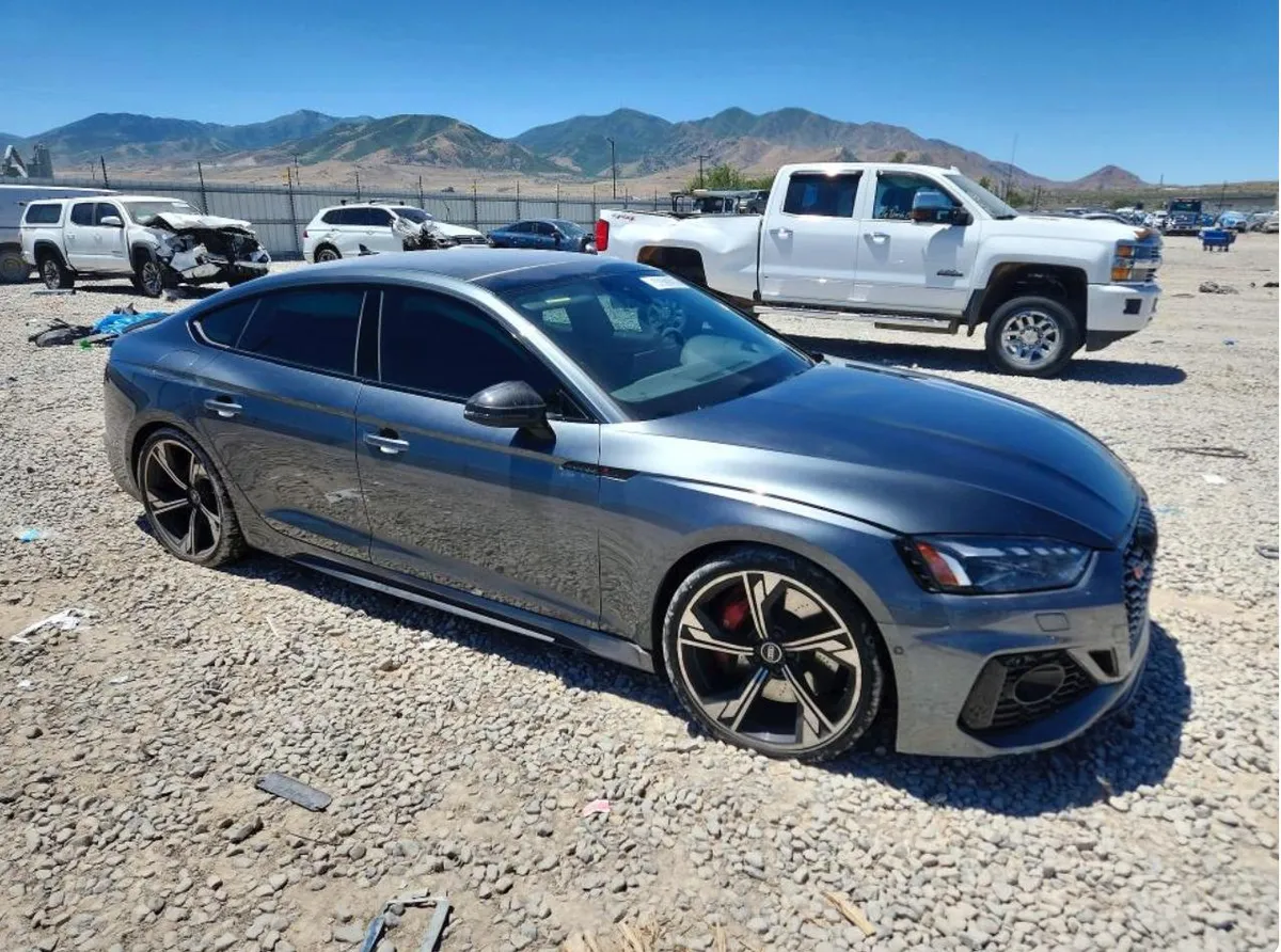 AUDI RS5 2023