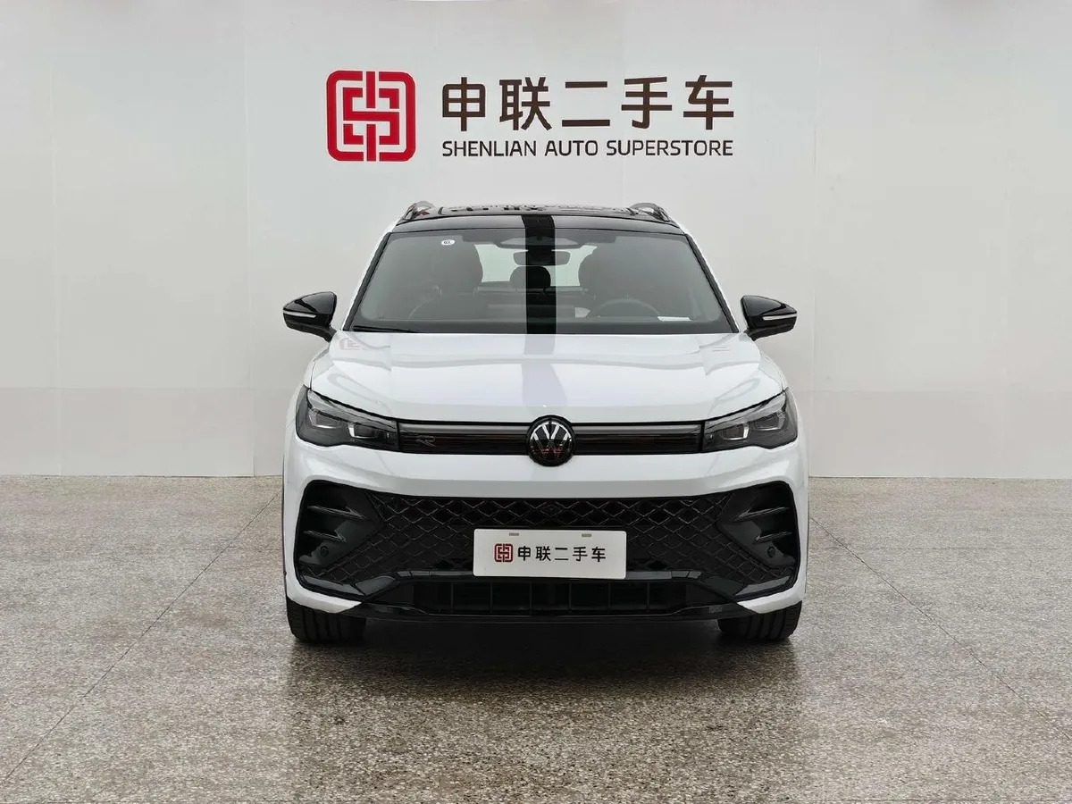VOLKSWAGEN TIGUAN L PRO 380TSI 2024