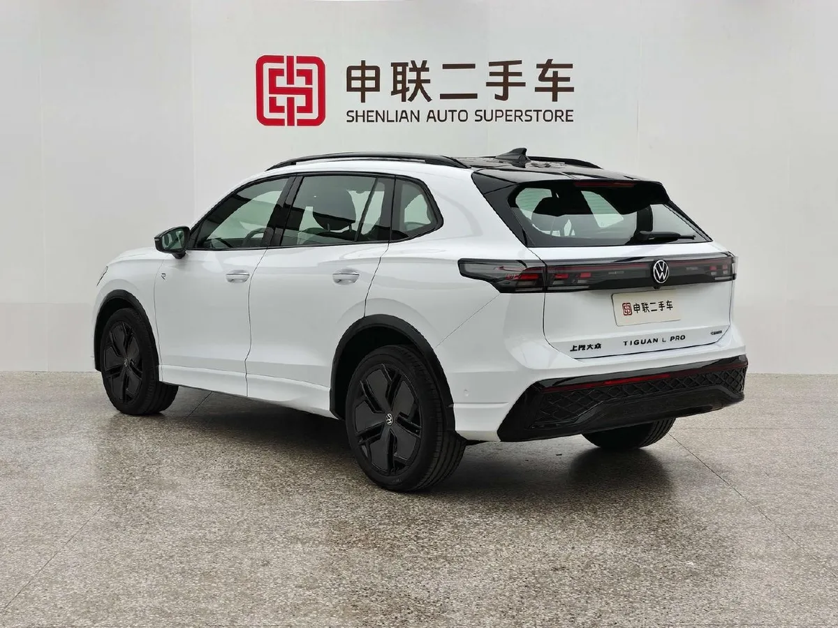 VOLKSWAGEN TIGUAN L PRO 380TSI 2024