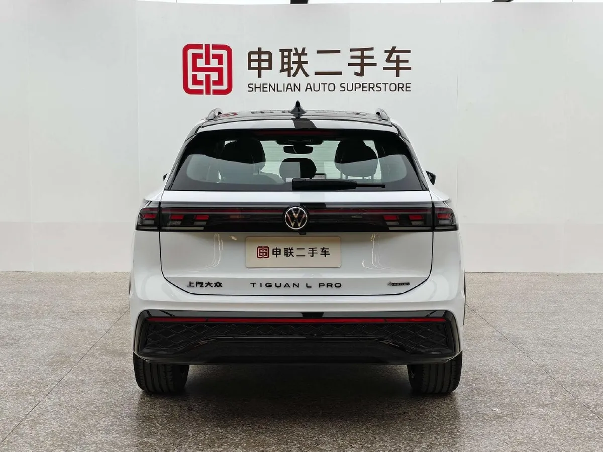 VOLKSWAGEN TIGUAN L PRO 380TSI 2024