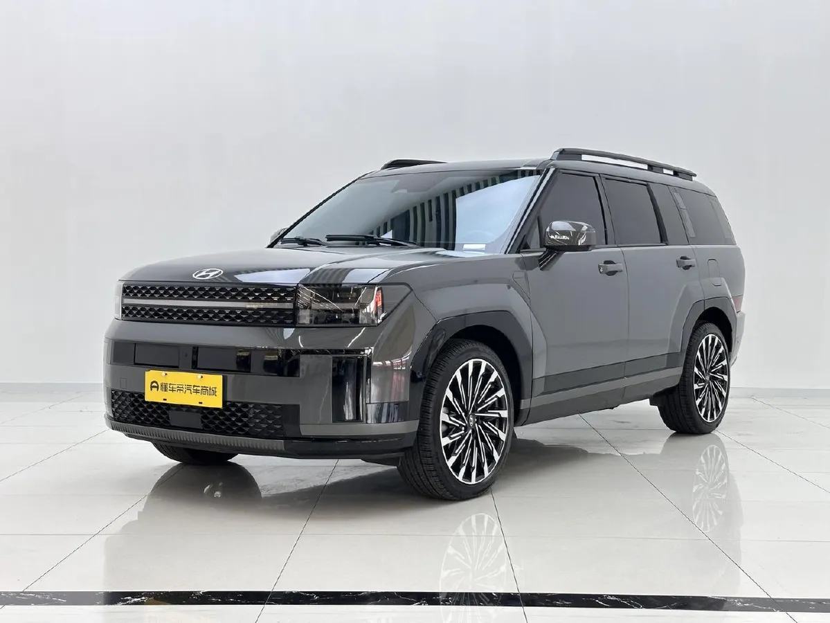 HYUNDAI SANTA FE 2025
