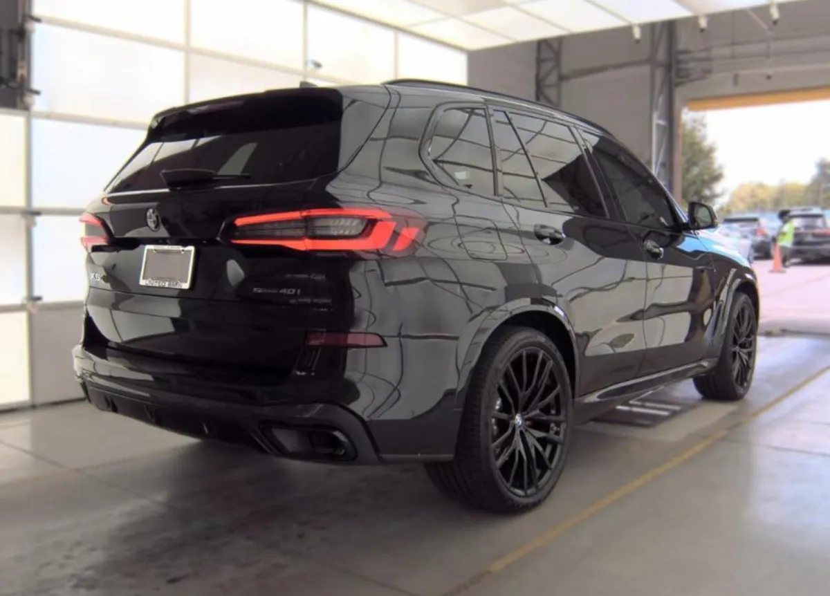BMW X5 SPORTS ACTIVITY VEHICLE 2021