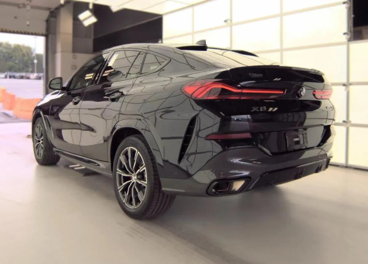 BMW X6 М-ПАКЕТ SHADOW LINE 2023