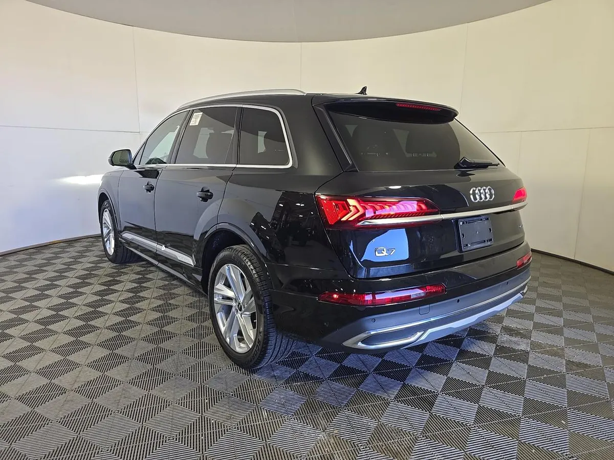 AUDI Q7 PREMIUM 2023