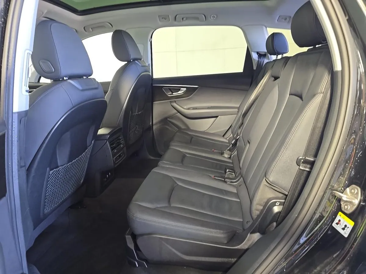 AUDI Q7 PREMIUM 2023