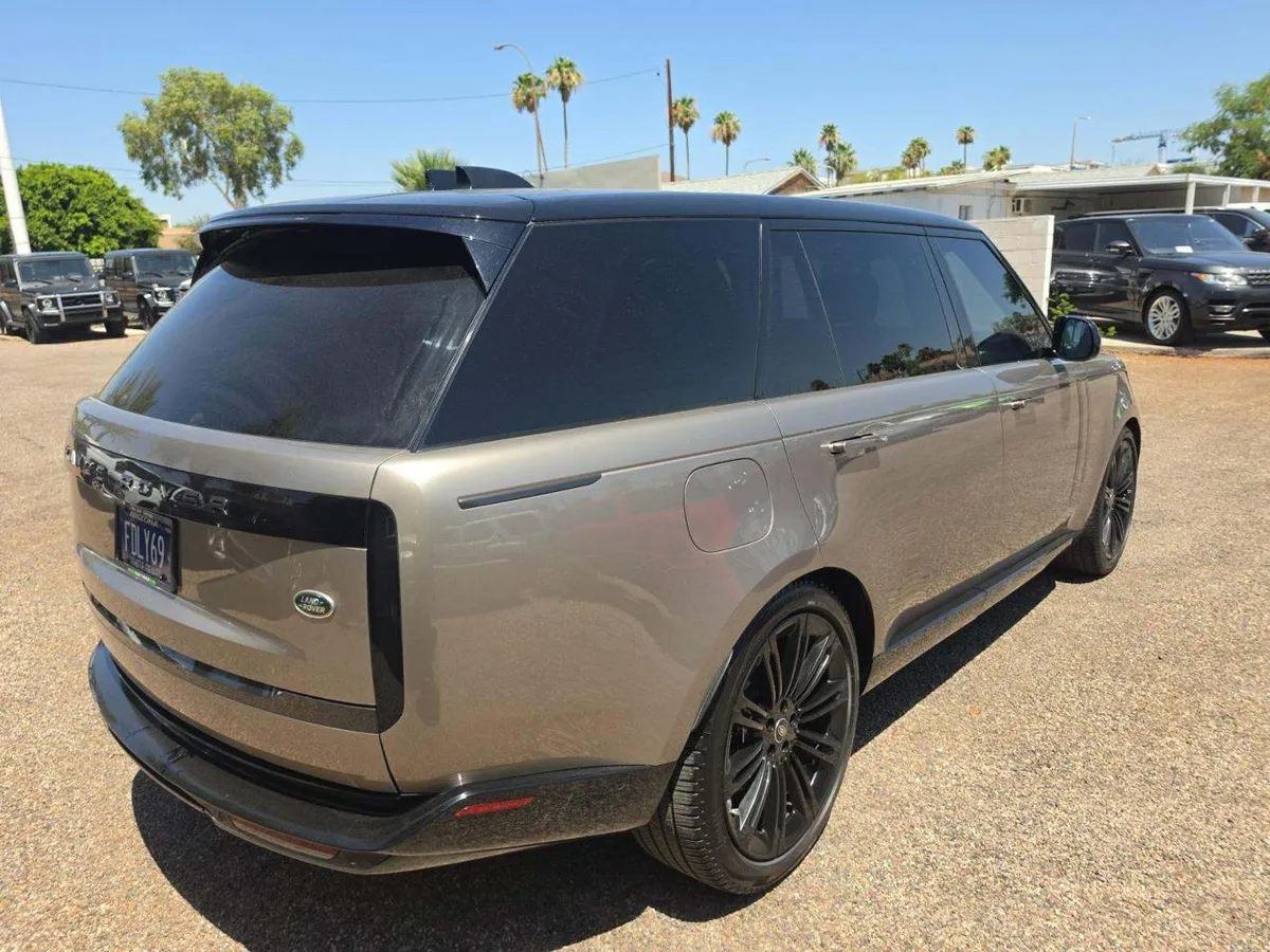 LAND ROVER ROVER LWB RANGE ROVER SE LWB 2023