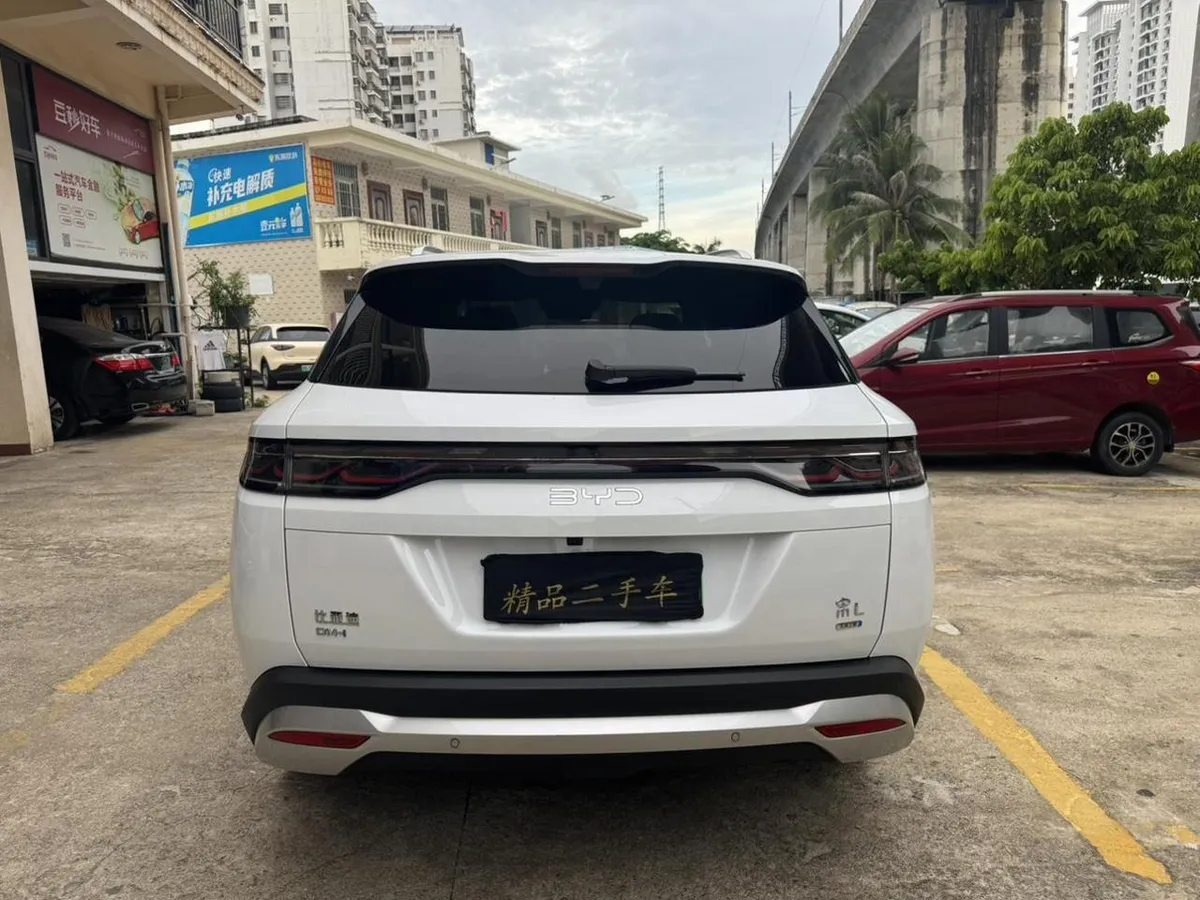 BYD SONG L DM ПРЕДМАКСИМАЛЬНАЯ 2025
