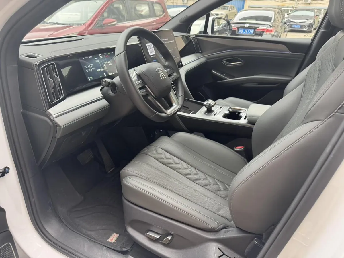 BYD SONG L DM ПРЕДМАКСИМАЛЬНАЯ 2025