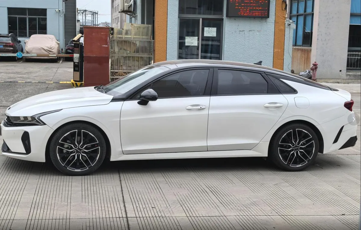 KIA K5 2021