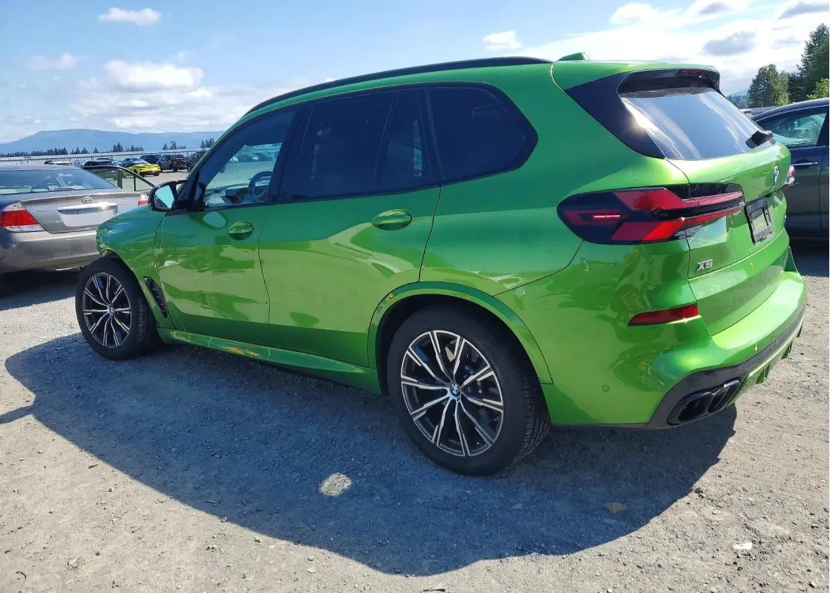 BMW X5 M60I 2024