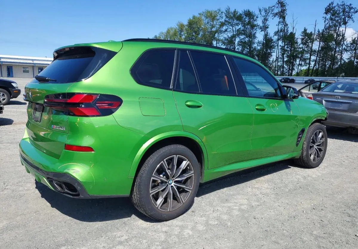 BMW X5 M60I 2024