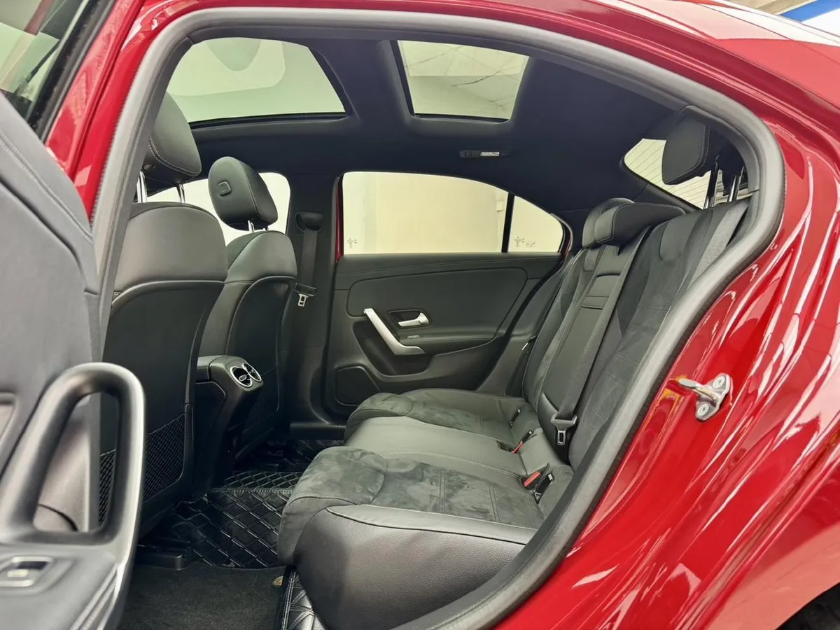 MERCEDES-BENZ A-CLASS A 200 L 2023