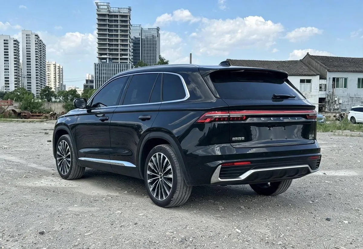 GEELY XINGYUE L 2026