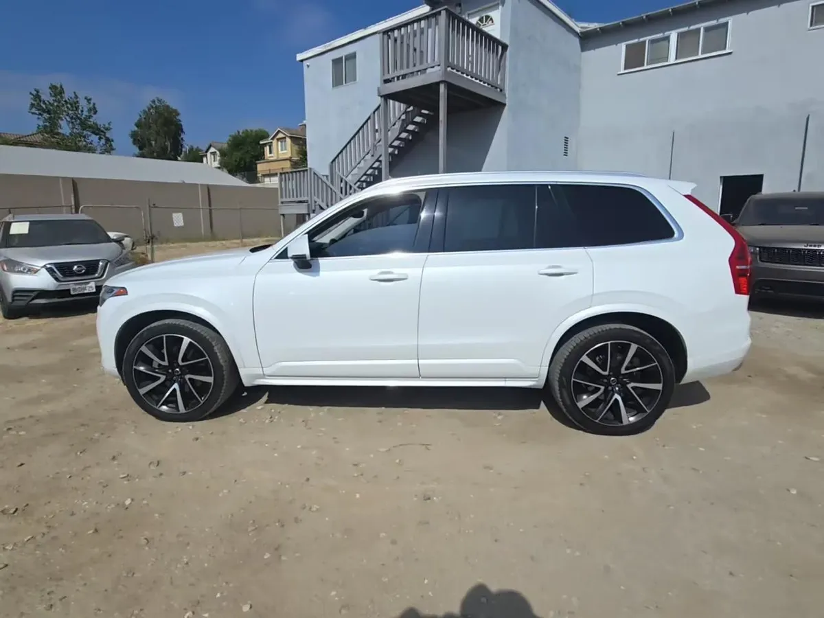 VOLVO XC90 T6 MOMENTUM 6-PASSENGER 2019