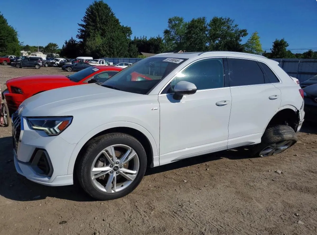 AUDI Q3 PREMIUM PLUS 2023