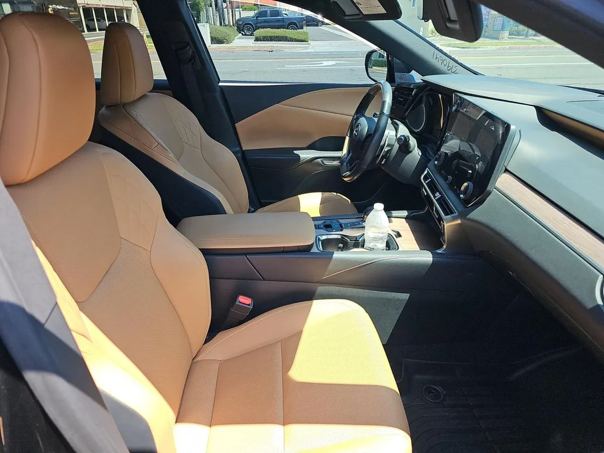 LEXUS RX PREMIUM 2022