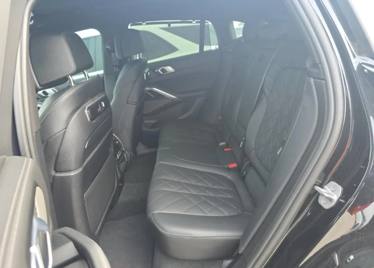 BMW X6 SPORTS ACTIVITY COUPE 2023