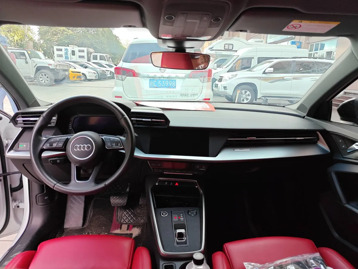 AUDI A3 2021