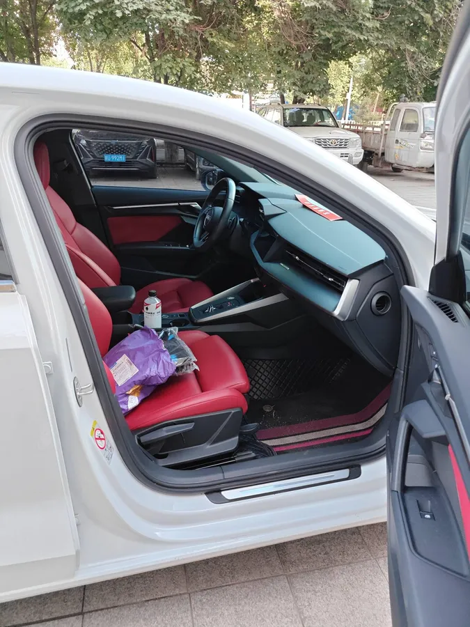 AUDI A3 2021