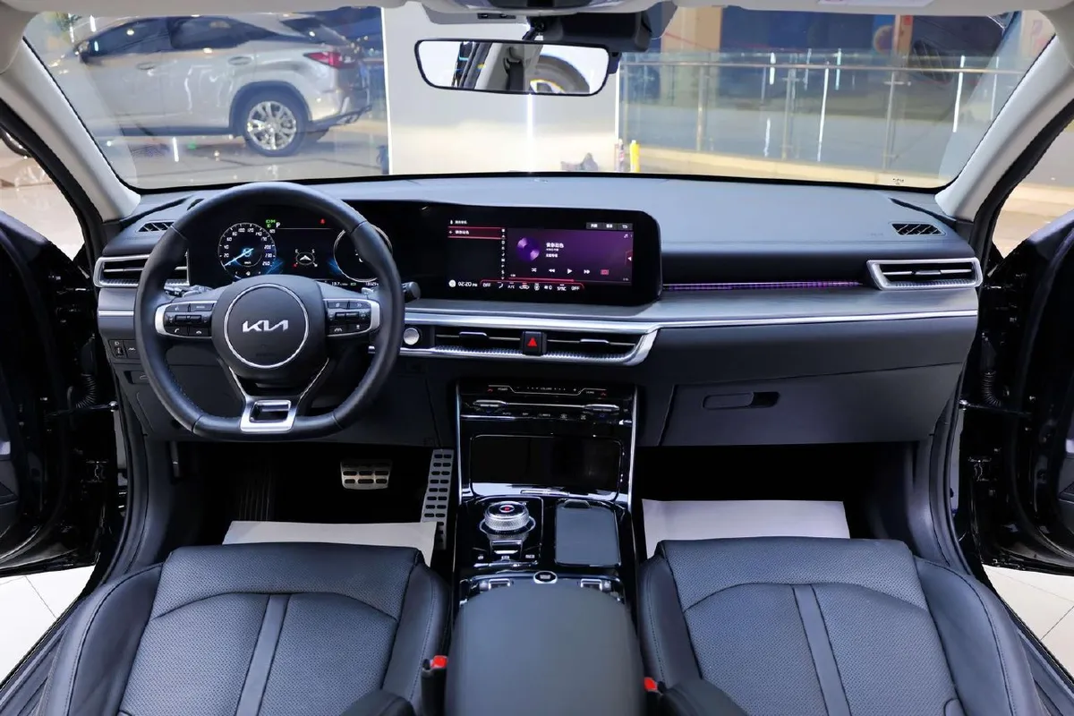 KIA K5 380T GT-LINE FLAGSHIP 2023