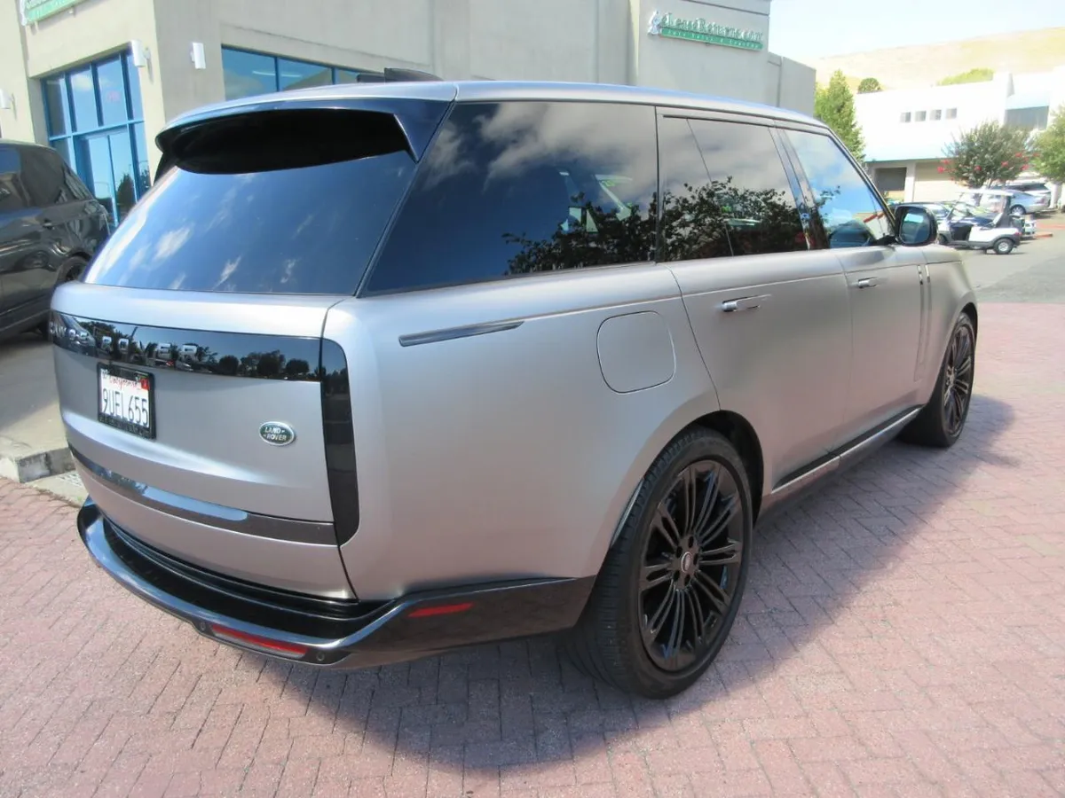 LAND ROVER ROVER RANGE ROVER SE 2023