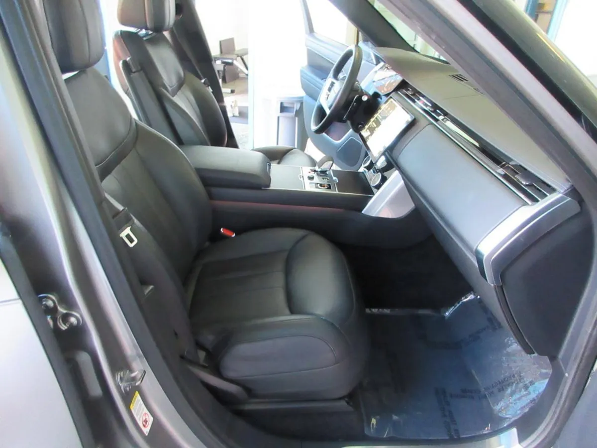 LAND ROVER ROVER RANGE ROVER SE 2023