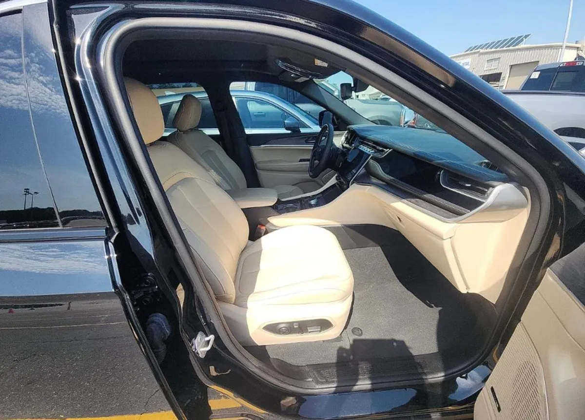 JEEP GRAND CHEROKEE 4XE 2023