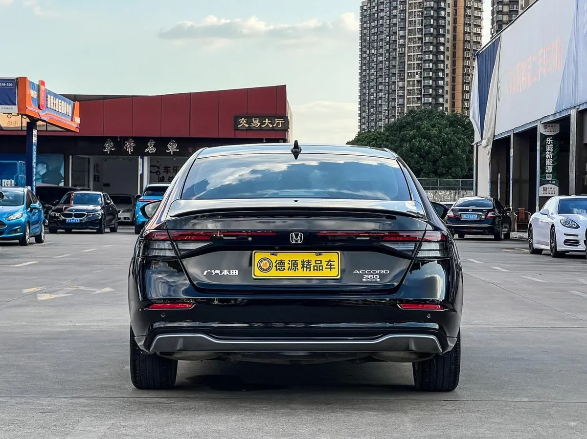 HONDA ACCORD PREMIUM 2023
