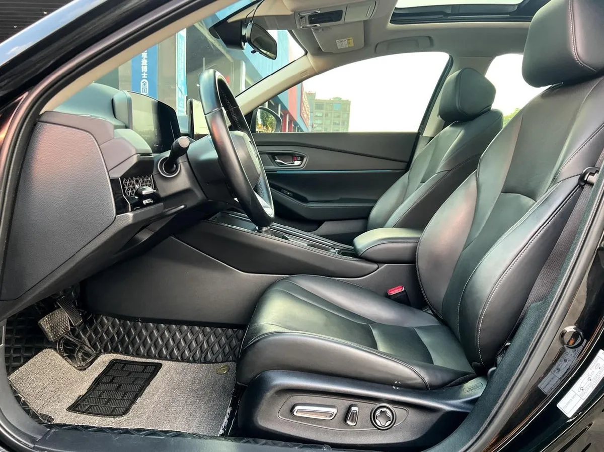 HONDA ACCORD PREMIUM 2023