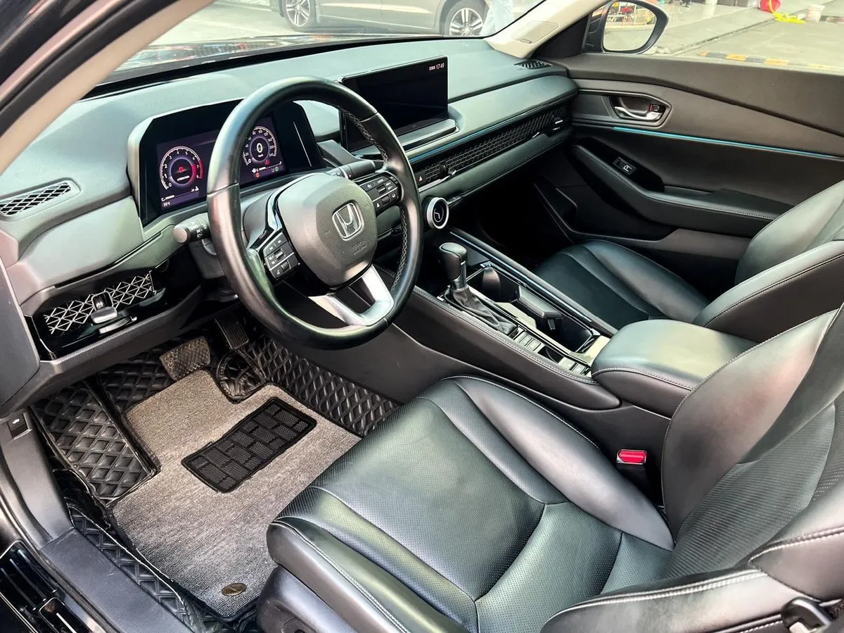 HONDA ACCORD PREMIUM 2023
