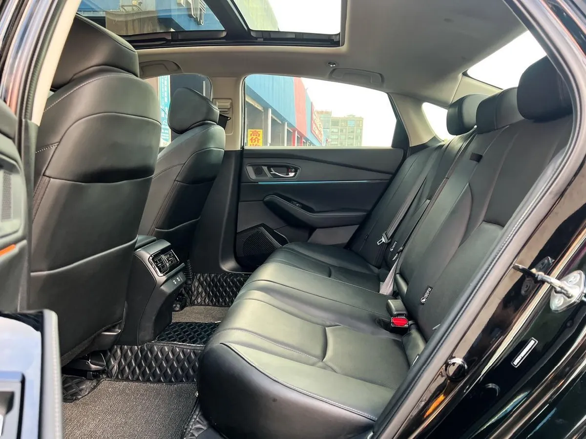 HONDA ACCORD PREMIUM 2023