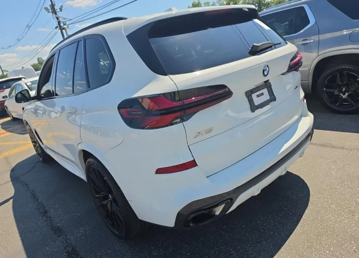 BMW X5 XDRIVE40I M SPORT 2023