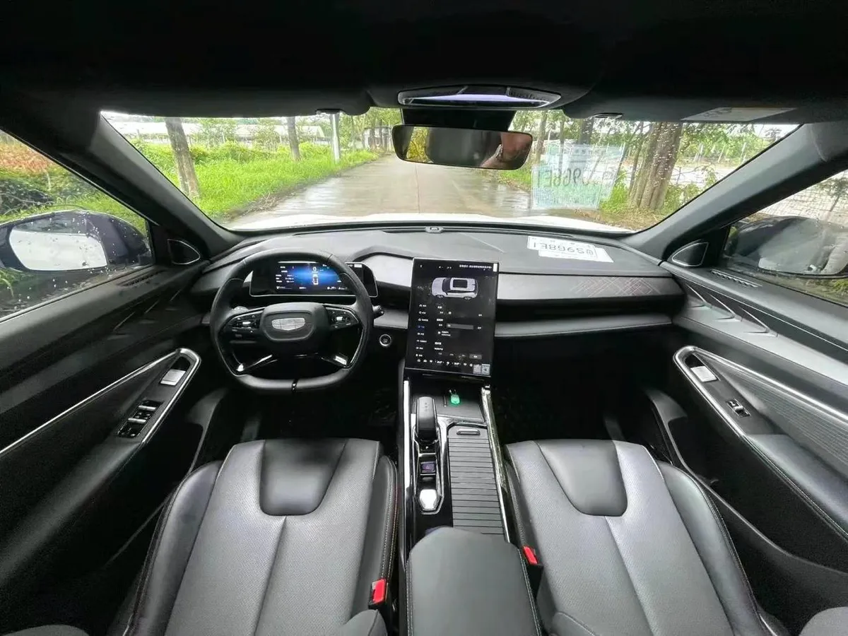GEELY BOYUE COOL ПРЕДМАКСИМАЛЬНАЯ 2023