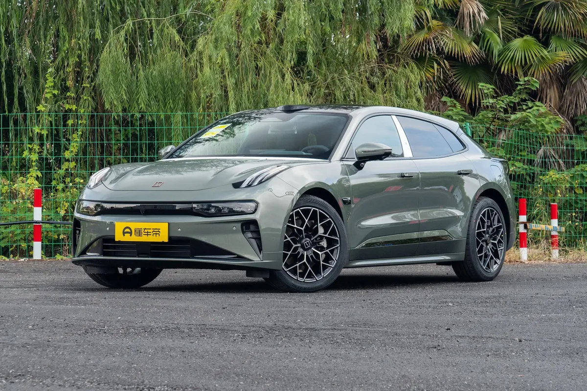 ZEEKR 001 ULTRA+ (МАКСИМАЛЬНАЯ) 2026