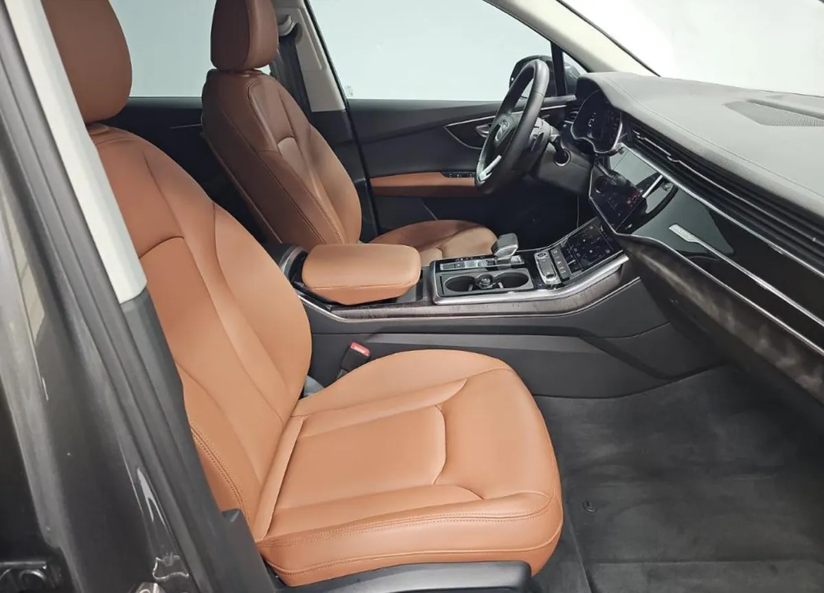 AUDI Q7 PREMIUM 2023