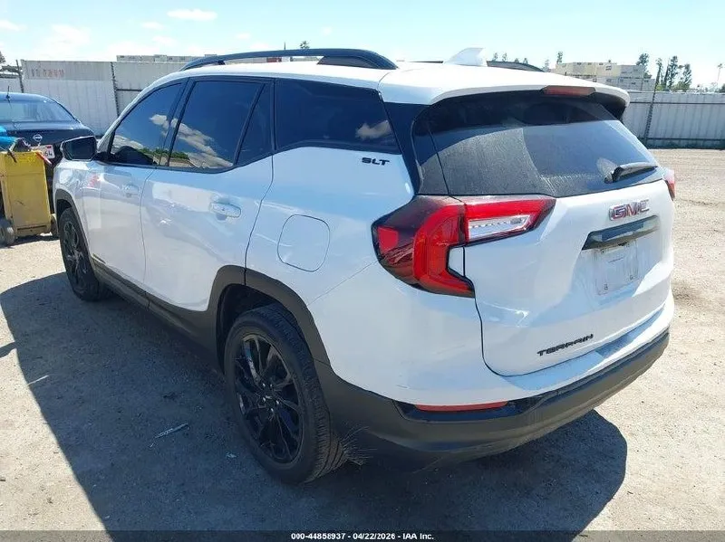 GMC TERRAIN SLT 2023