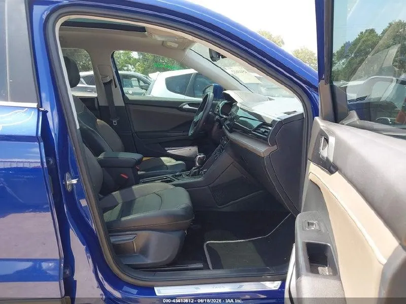 VOLKSWAGEN TAOS SEL 2023