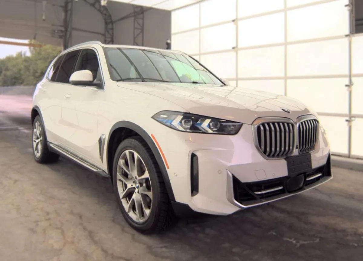 BMW X5 SPORTS ACTIVITY VEHICLE 2023