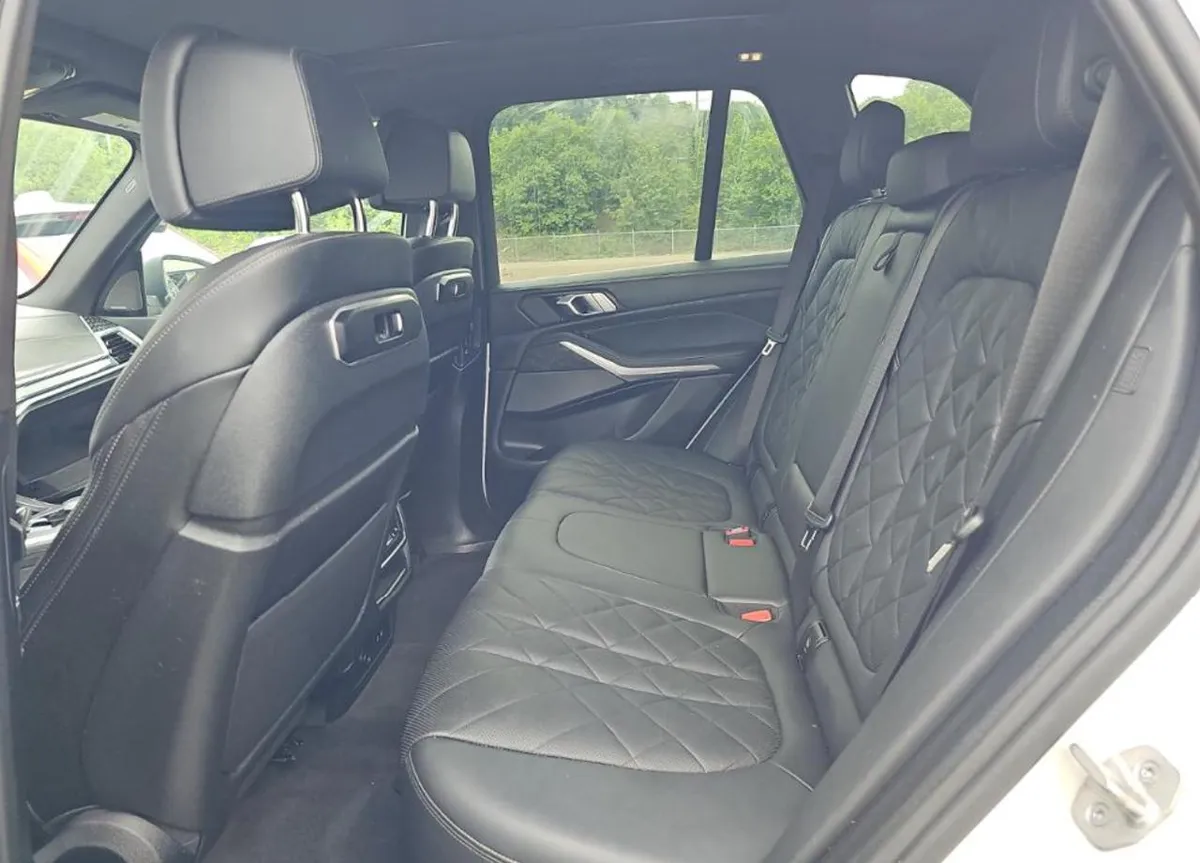 BMW X5 SPORTS ACTIVITY VEHICLE 2023
