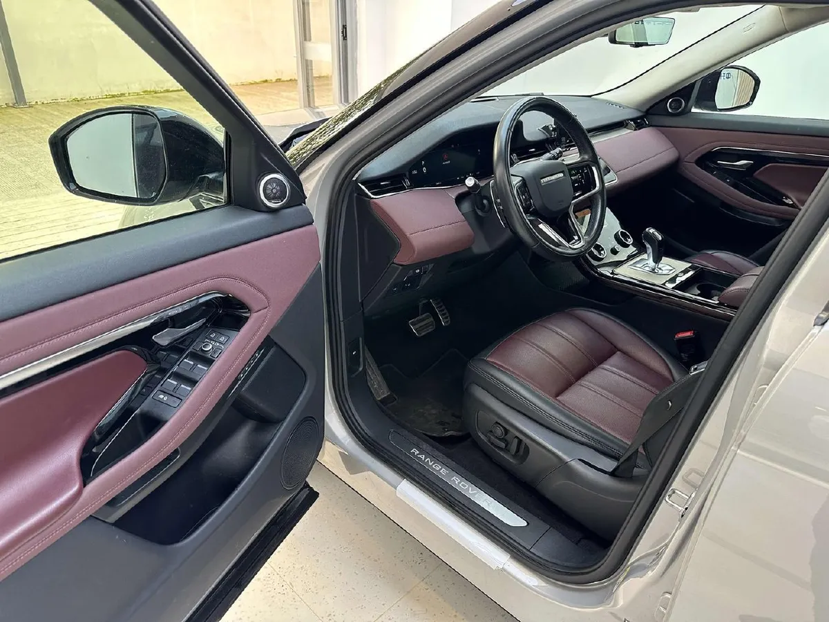 LAND ROVER EVOQUE L 249PS R-DYNAMIC 2023