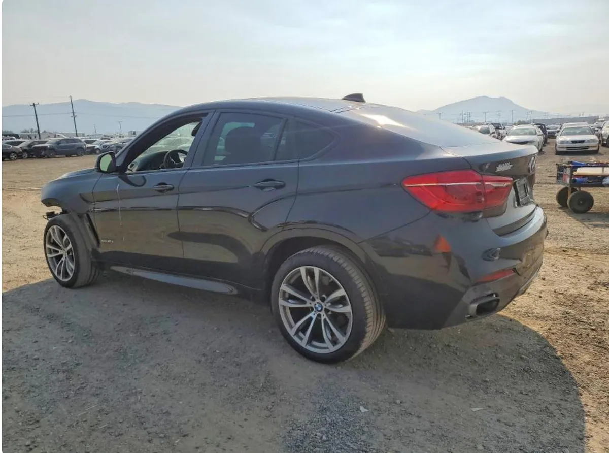 BMW X6 XDRIVE50I 2017