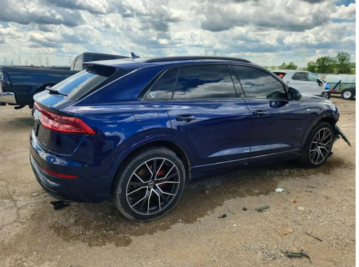 AUDI Q8 PRESTIGE 2022