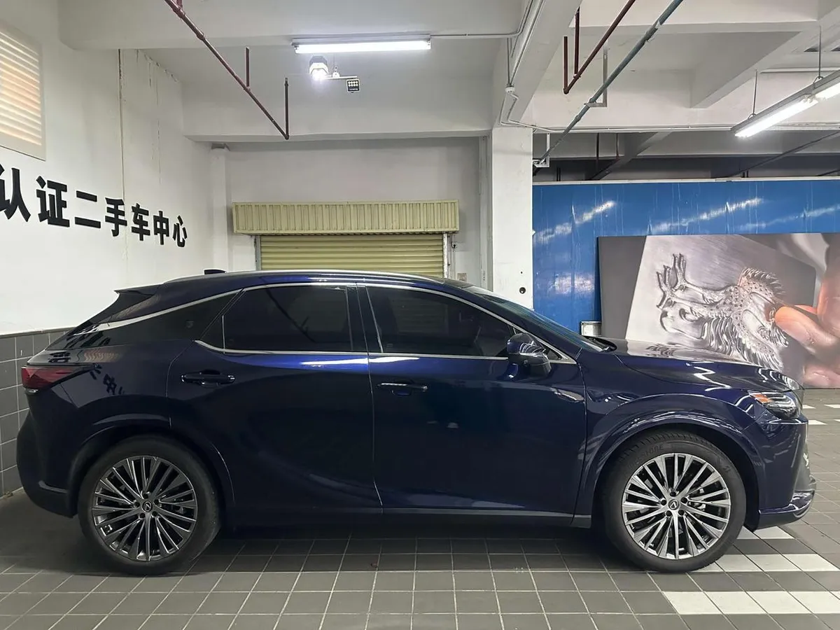 LEXUS RX PREMIUM 2023