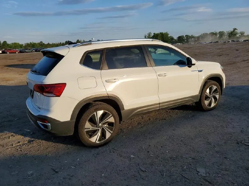 VOLKSWAGEN TAOS SE 2023