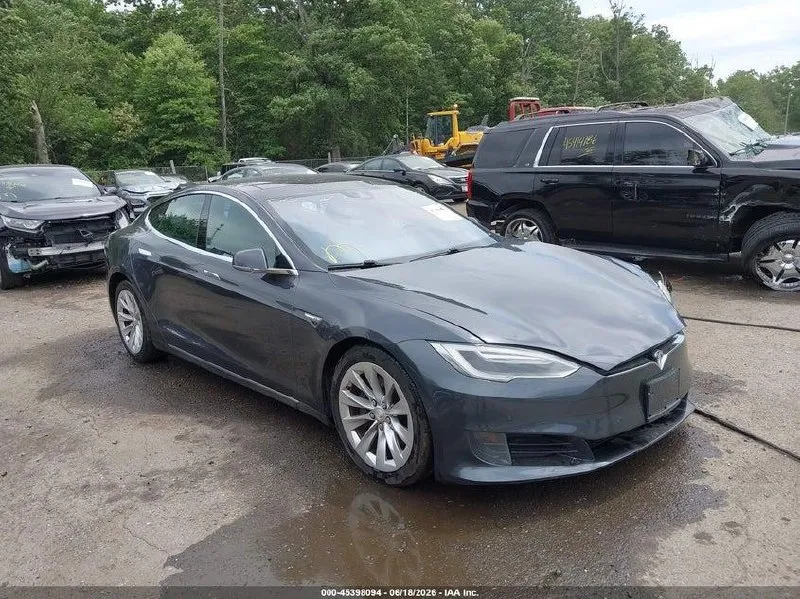 TESLA MODEL S 2016