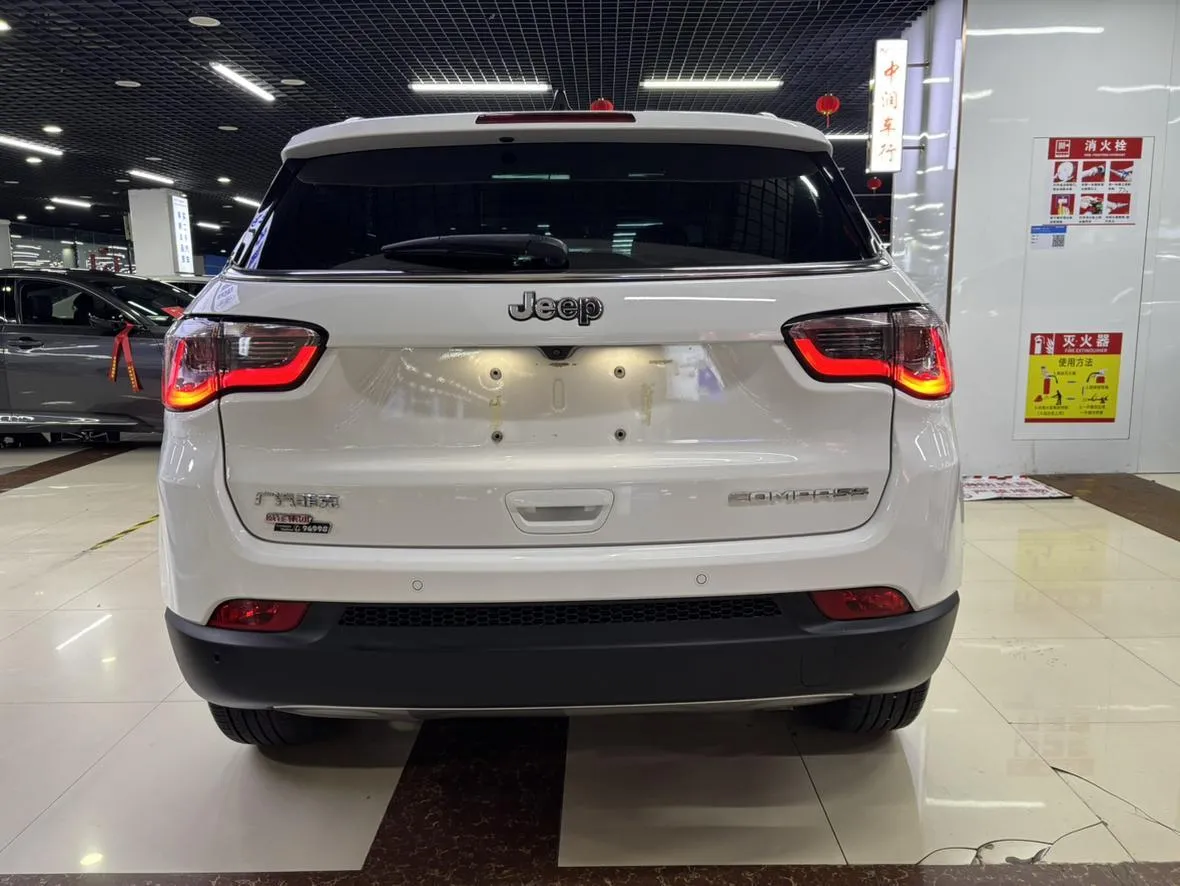 JEEP COMPASS 220T LEADING EDITION 2021