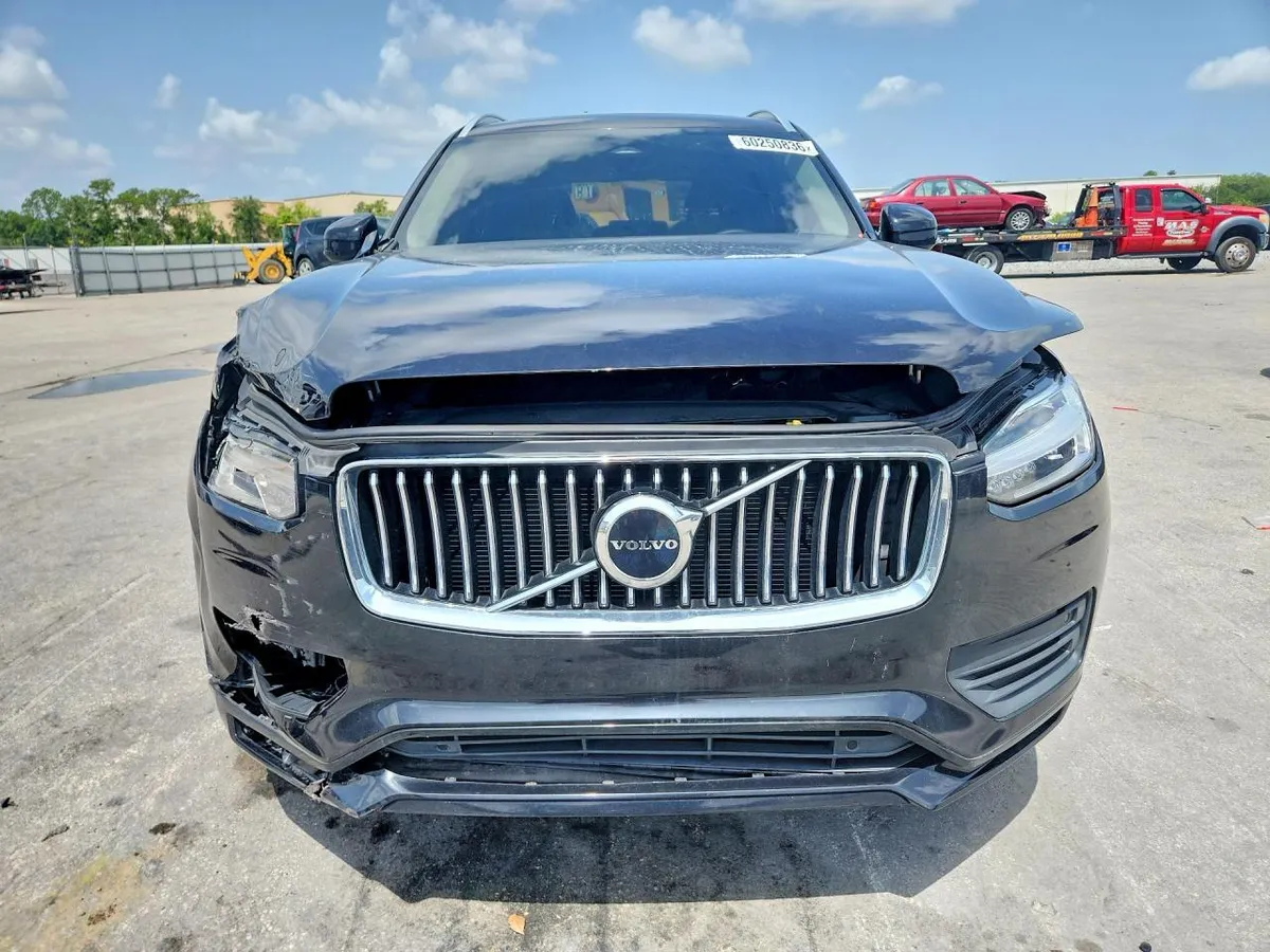 VOLVO XC90 CORE 2022